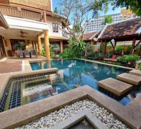 Tranquil Orient Thai 5BR Pool Villa Retreat